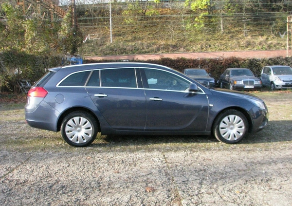 Opel Insignia cena 19900 przebieg: 207298, rok produkcji 2009 z Józefów małe 781